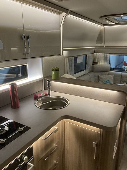 Kabe Imperial 600 CXL KS 10 of 16