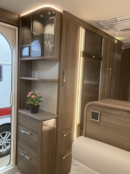 Kabe Imperial 600 CXL KS 8 of 16
