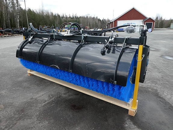 Nyhet Prisvärd 3m Hydr Sopvals GA Sweden AB Valfritt Fäste 2 of 5