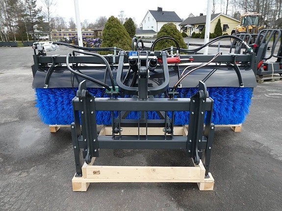 Nyhet Prisvärd 3m Hydr Sopvals GA Sweden AB Valfritt Fäste 4 of 5