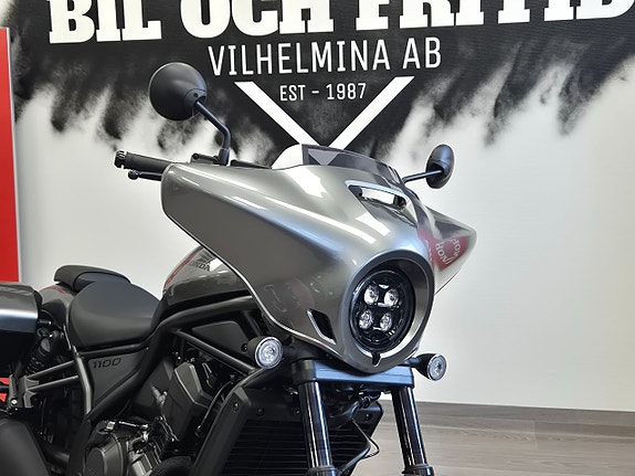 Honda CMX 1100 Rebel Tour 7 of 8