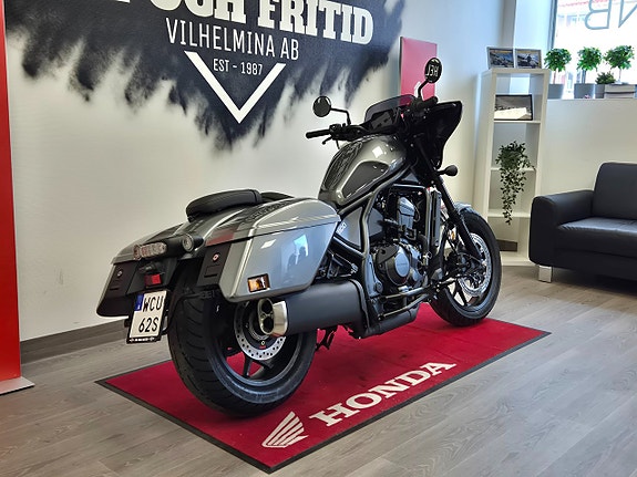 Honda CMX 1100 Rebel Tour 4 of 8