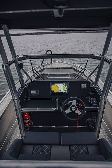 Arronet 20 5 SPT | Suzuki DF200APX 6 of 6