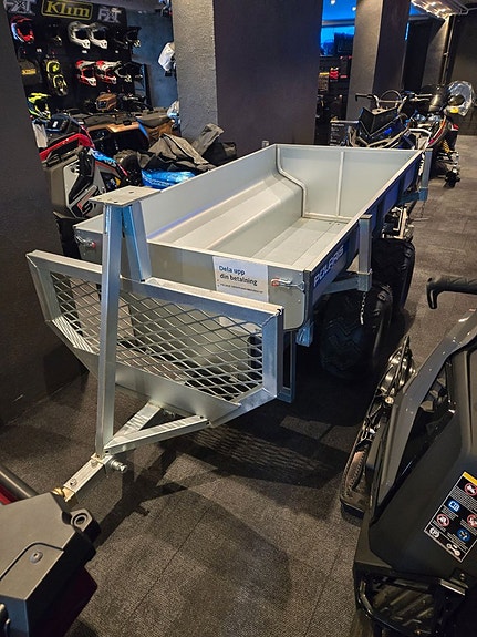 Polaris TIMMERVAGN MED INSATSFLAK