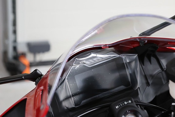 Honda CBR 600 RR 8 of 8