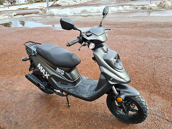 MOTO CR EU MOPED BIG MAX NU REA 17900 KR. 3 of 5