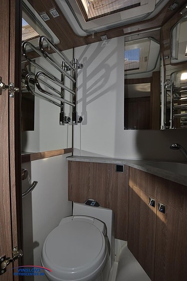 Kabe Royal 630 GLE B2 KS 15 of 15