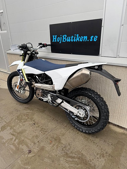 Husqvarna 701 Enduro 6 of 6