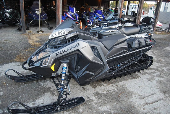 Polaris 850 PRO RMK 155-2022-216 mil 1245:-/mån