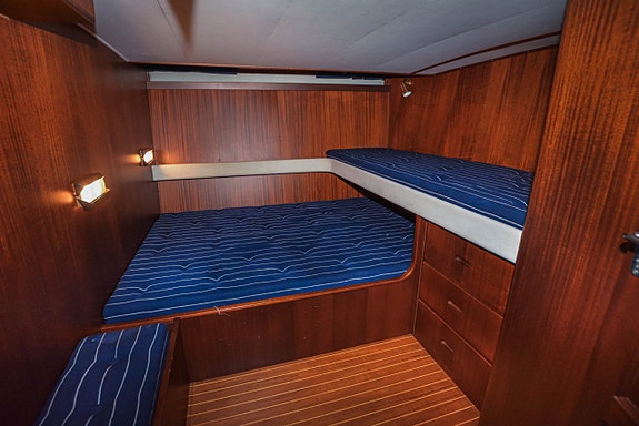 Storebro Royal Cruiser 36 13 of 15