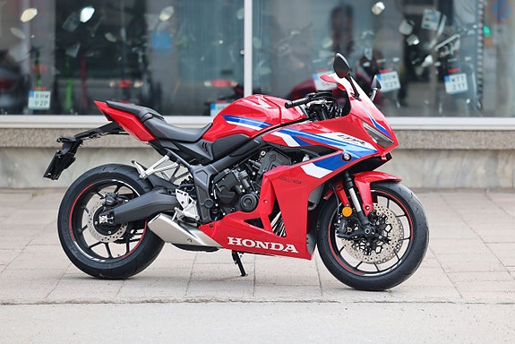 Honda CBR650R E-Clutch GP-Röd | RÄNTEFRITT 2 of 20