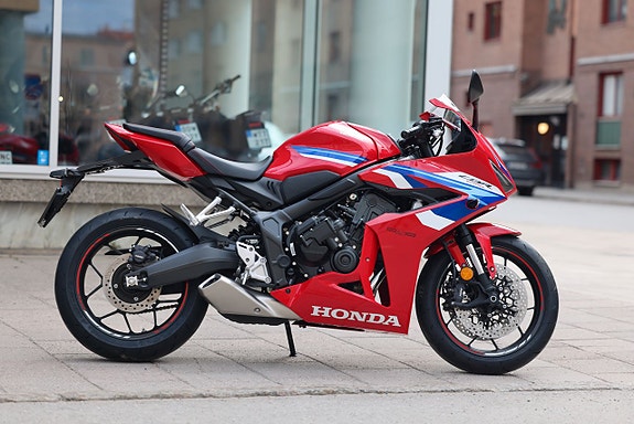 Honda CBR650R E-Clutch GP-Röd | RÄNTEFRITT 5 of 20