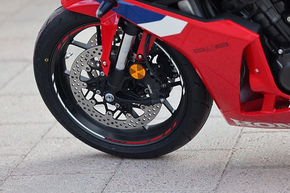 Honda CBR650R E-Clutch GP-Röd | RÄNTEFRITT 20 of 20