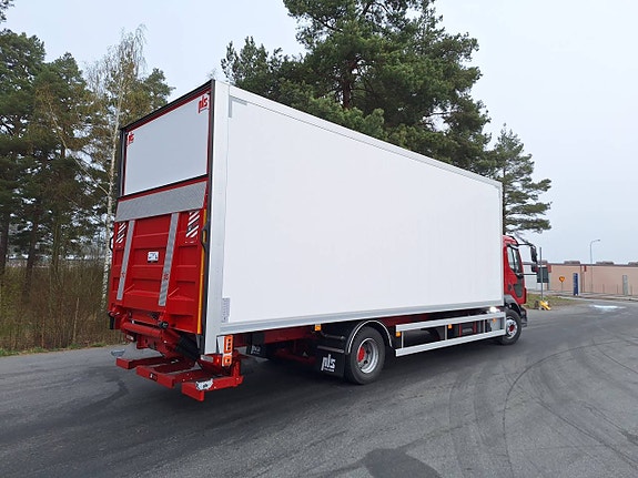Volvo FL Skåp med öppningsbar sida Fabriksny 4 of 5