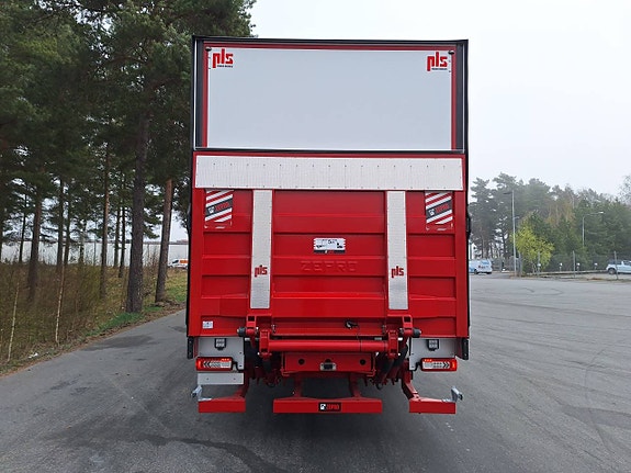 Volvo FL Skåp med öppningsbar sida Fabriksny 5 of 5