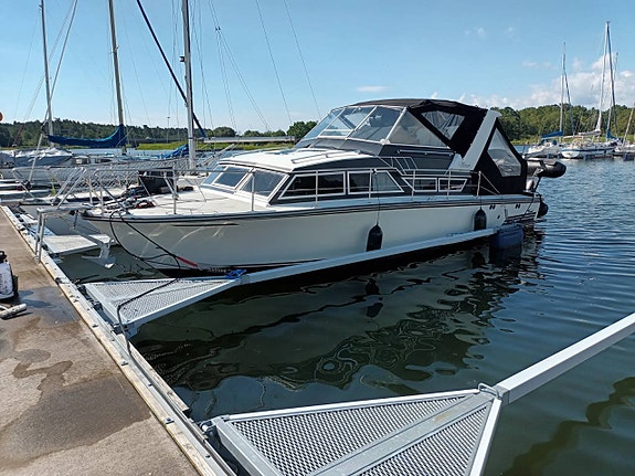 Coronet 32 Oceanfarer Wing – En Klassiker i Toppskick!