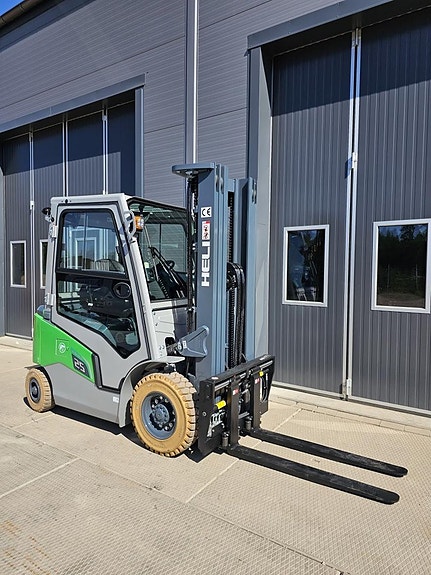 Heli CPD25 2,5ton 5000mm litium 5087kr/mån