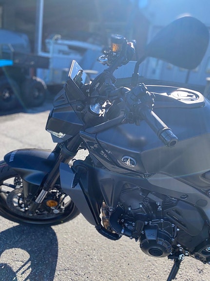 Yamaha MT-09 Y-AMT DEMO 3 of 4