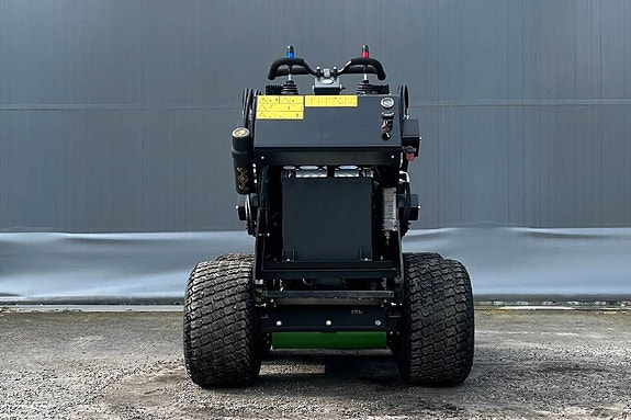Skid Steer SK650W - Minilastare - Elektrisk 3 of 18