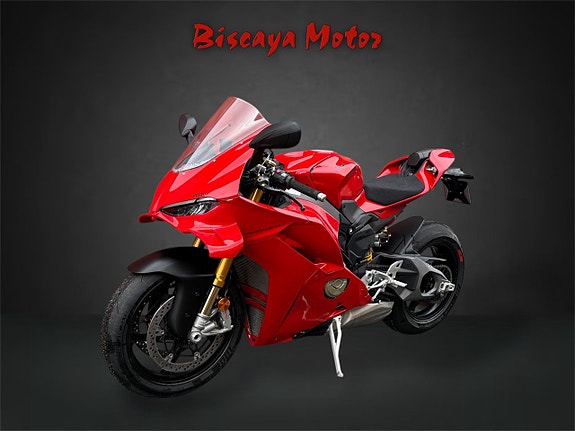 Ducati Panigale V4 S 3 of 5