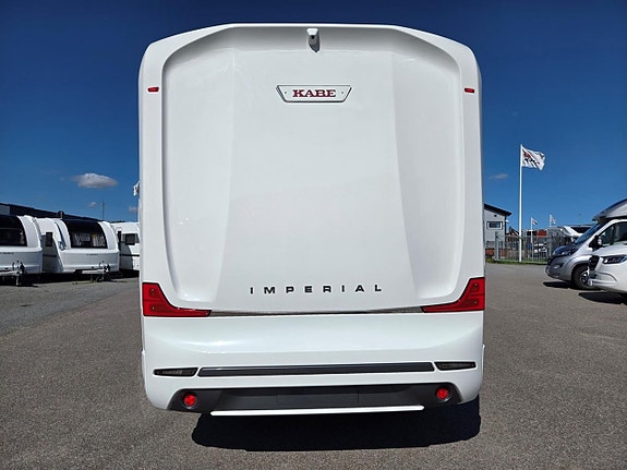 Kabe Imperial Travel Master Intergrated 790 LQB Queenbed 3 of 25