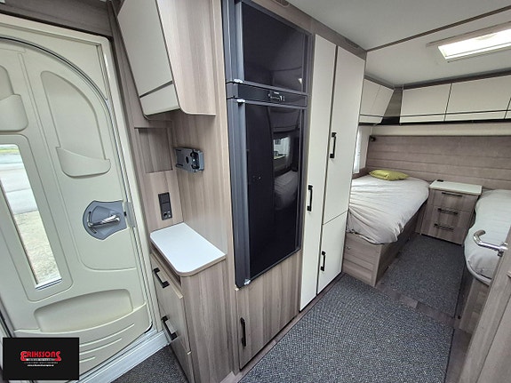 Kabe ESTATE 560 GLE KS" KAMPANJ MOVER +AC +SOLCELL VÄRDE 69000KR " 4 of 10