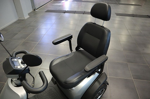 CTM HS925 Promenadskoter Permobil 6 of 12