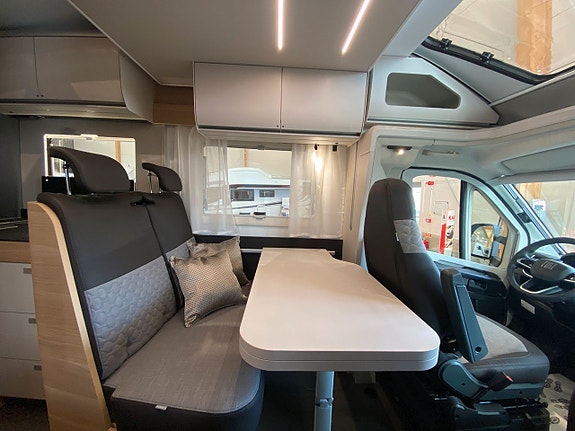 Adria Matrix Axess 670 SL / SUPERKAMPANJ / Taksäng / B-kort / Automat 140hk 16 of 25