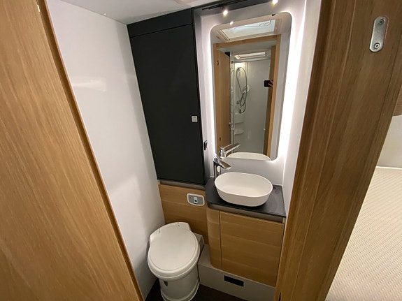 Adria Matrix Axess 670 SL / SUPERKAMPANJ / Taksäng / B-kort / Automat 140hk 11 of 25