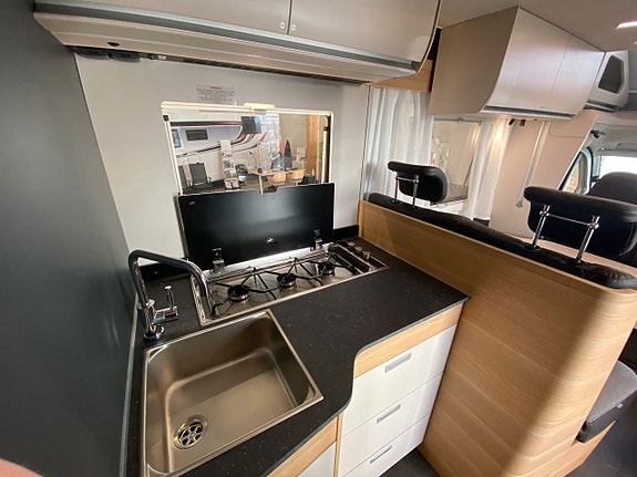 Adria Matrix Axess 670 SL / SUPERKAMPANJ / Taksäng / B-kort / Automat 140hk 13 of 25