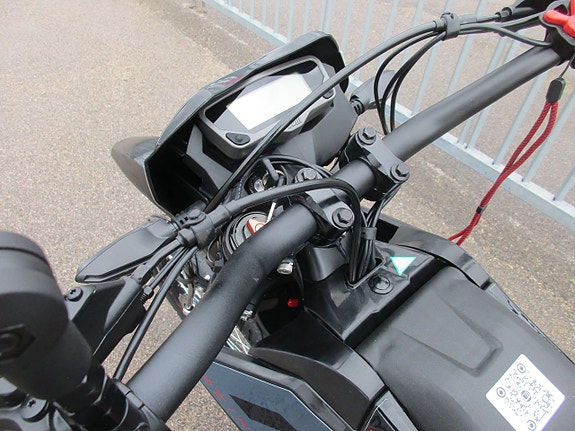 Rieju eTango Supermotard 45 Klass 1 4 of 5