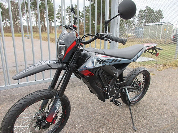 Rieju eTango Supermotard 45 Klass 1 5 of 5