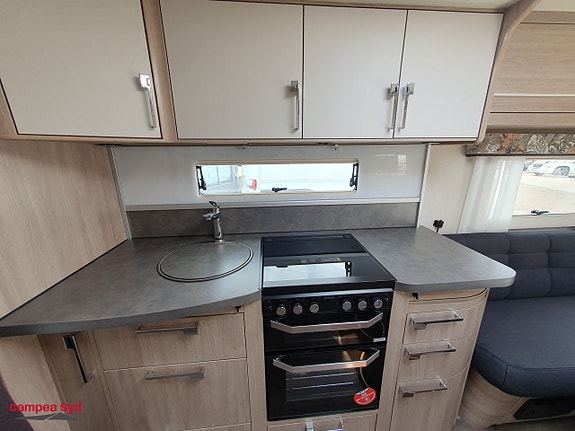 Kabe ROYAL 560 XL KS * Veckans deal AC på köpet* 5 of 20