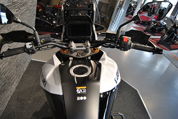 Suzuki V-STROM DE 1050 *3,45% upp till 250 000:-!* 3 of 5