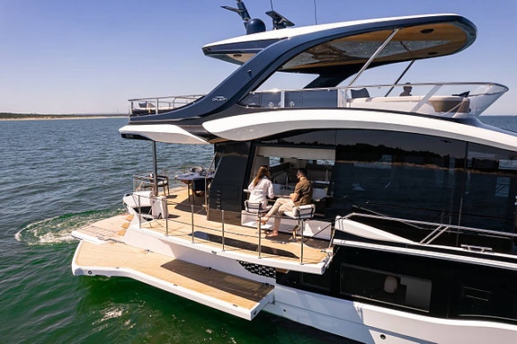 Galeon 620 Flybridge - Lyxyacht som sticker ut! 3 balkonger! 7 of 12