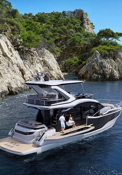 Galeon 620 Flybridge - Lyxyacht som sticker ut! 3 balkonger!