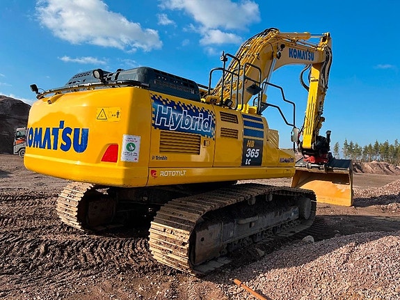 Komatsu HB 365LC-3E0 4 of 14