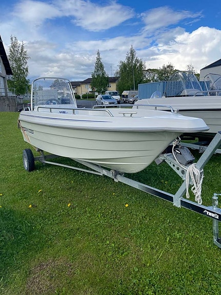 HR Höga Rodd 460 Fishing