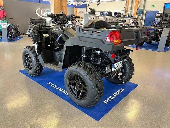 Polaris Sportsman X2 570 EPS SP BLACK EDITION 3 of 5