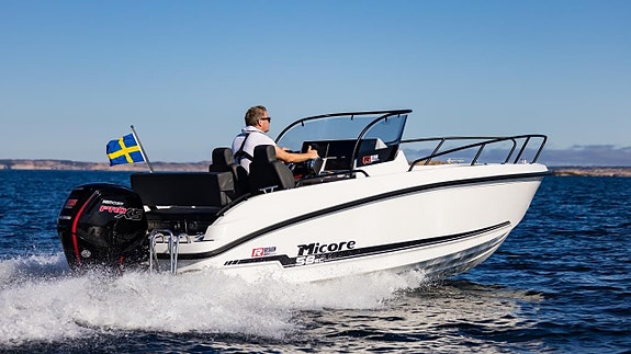 Micore 58 SC -24 R-Design Mercury F115 Pro XS -24 All Inclus