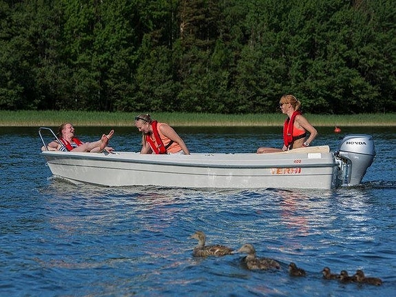 Terhi 400 inkl åror -2025