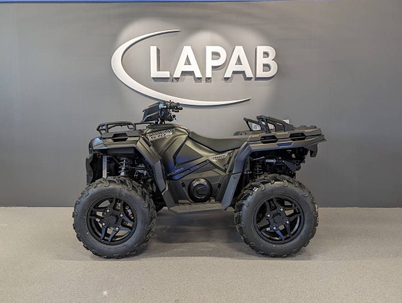 Polaris Sportsman 570 EPS Black Edition 2 of 3