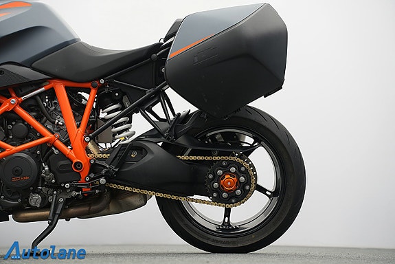 KTM 1290 Superduke GT *Tech Pack, Quickshift+, Farthållare 15 of 27