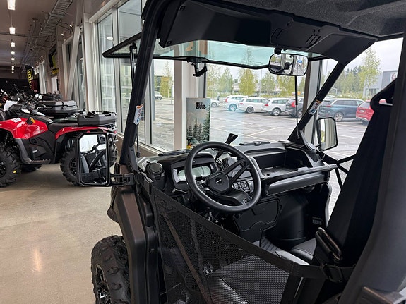 Can-Am Traxter PRO XU T HD10 T1B ABS Timeless Black KAMPANJ 2 of 6