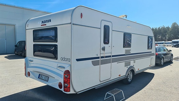 Adria Adora 563 TK *Barnkammare *Alde *Fransk bädd 3 of 23
