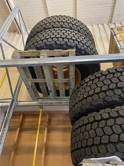 Bridgestone 17.5R25 VSW B2,25 CL20185