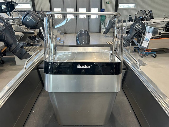 Buster MCC med Yamaha F40FETL 2026 Comfort edition 10 of 10