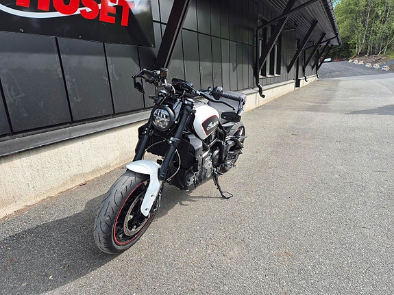 Indian FTR 1200 S -22 2 of 5
