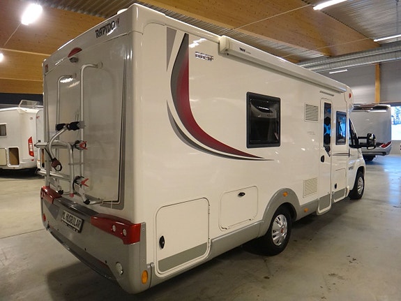 Rapido 665 F " Låga enkelsängar " toa bak " Alde " 23 of 25