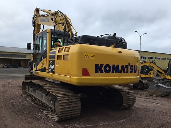 Komatsu PC 240 LC-11E0 5 of 16